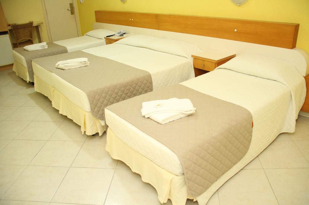 Hotel Italia Balneário Camboriú Esterno foto